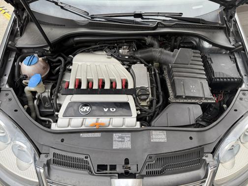 2008 Volkswagen R32 Base