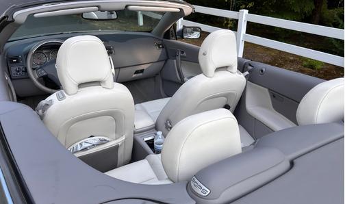 2006 Volvo C70 T5