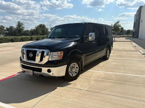 2014 Nissan NV Passenger NV3500 HD SL V8