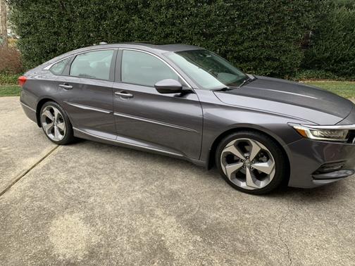 2018 Honda Accord Touring 2.0T