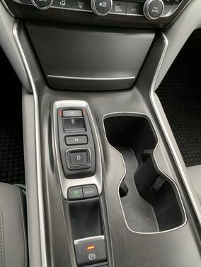 2018 Honda Accord Touring 2.0T