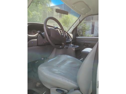 2003 Ford E250 Cargo