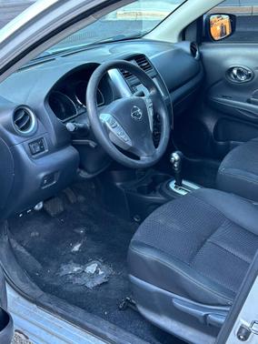 Silver 2019 Nissan Versa 1.6 SV