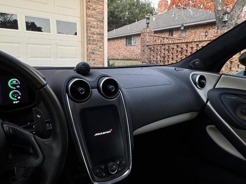 Black 2018 McLaren 570GT Base