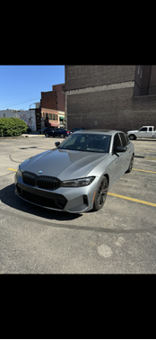 2023 BMW 330 i xDrive