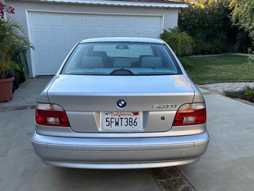 2001 BMW 540 i