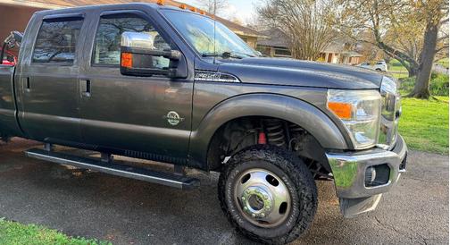 Gray 2016 Ford F-350 Lariat