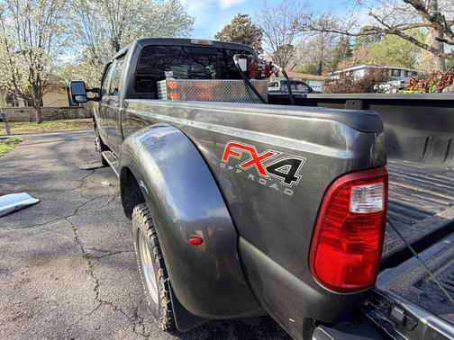 Gray 2016 Ford F-350 Lariat