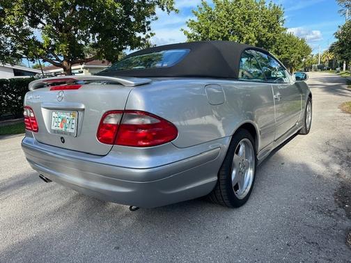 Silver 2001 Mercedes-Benz CLK-Class 430 Cabriolet