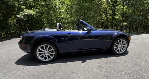 2007 Mazda MX-5 Miata Touring