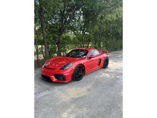 2022 Porsche 718 Cayman GT4
