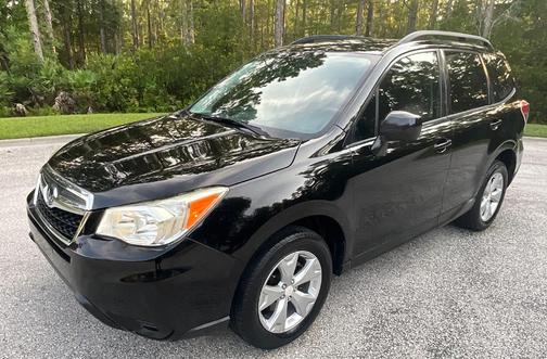 Black 2015 Subaru Forester 2.5i