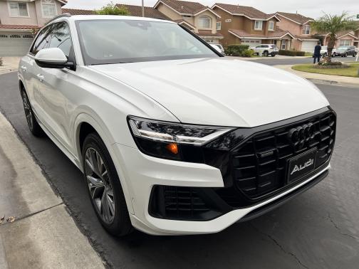 2021 Audi Q8 55 Premium