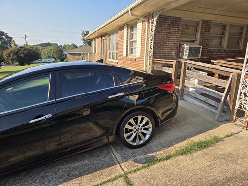 2012 Hyundai SONATA SE