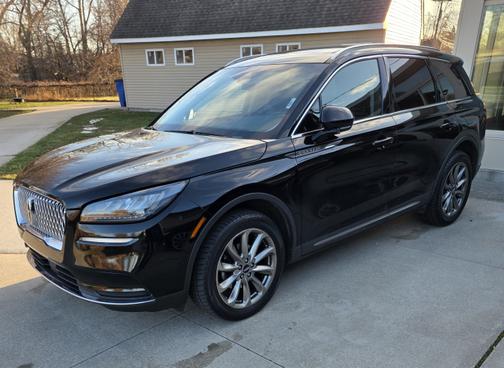 Black 2021 Lincoln Corsair Standard