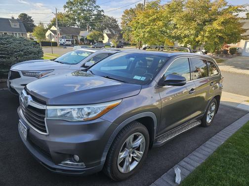 2015 Toyota Highlander Limited Platinum