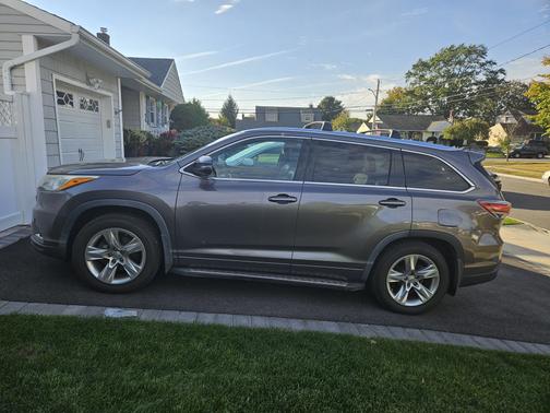 2015 Toyota Highlander Limited Platinum