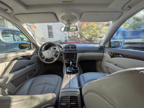 2004 Mercedes-Benz E-Class E500 4MATIC