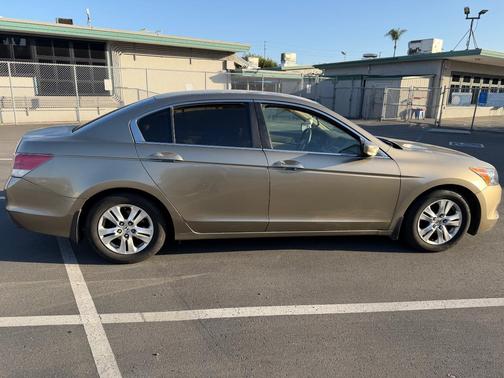 Gold 2008 Honda Accord LX-P