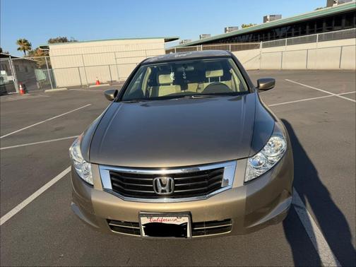 Gold 2008 Honda Accord LX-P