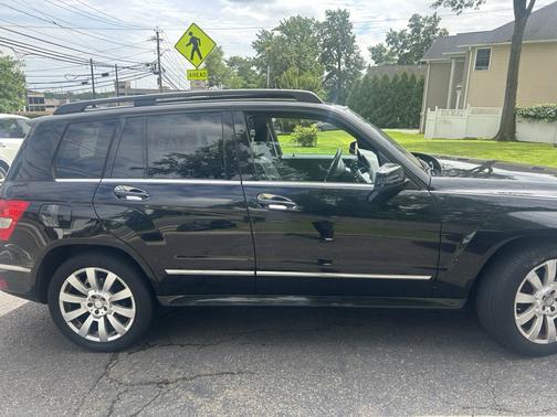 Black 2011 Mercedes-Benz GLK-Class GLK 350