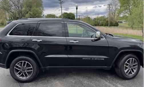 Black 2020 Jeep Grand Cherokee Limited