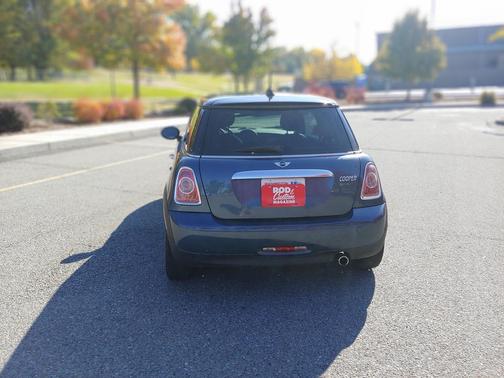 2011 MINI Cooper Base