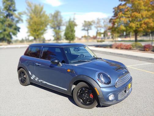 2011 MINI Cooper Base
