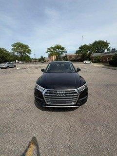 Black 2019 Audi Q5 2.0T Premium