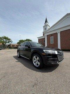 Black 2019 Audi Q5 2.0T Premium