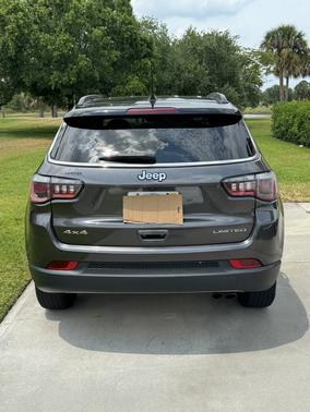 Gray 2019 Jeep Compass Limited