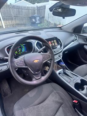 Black 2018 Chevrolet Volt LT