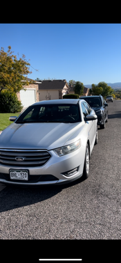 2015 Ford Taurus SEL