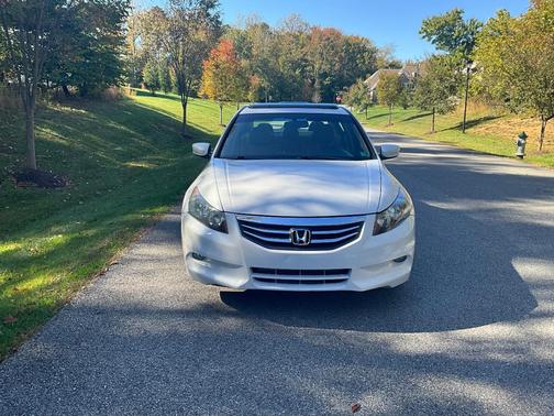 White 2012 Honda Accord EX-L