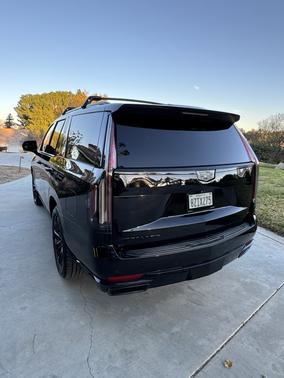 2022 Cadillac Escalade Sport