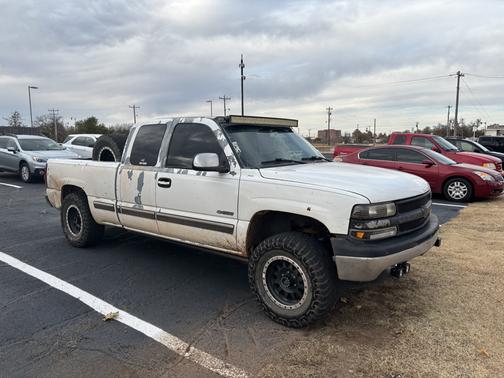 2001 Chevrolet Silverado 1500 LS Extended Cab