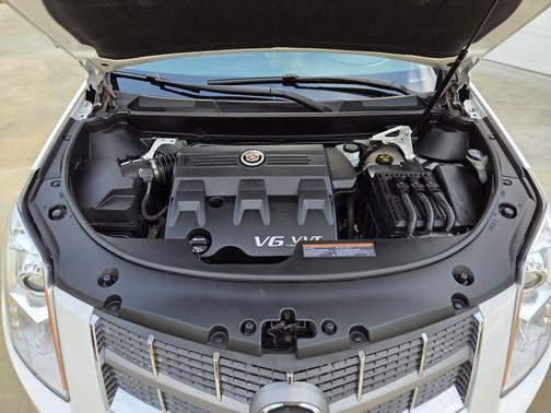 2012 Cadillac SRX Base