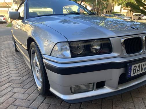 1999 BMW 323 iC
