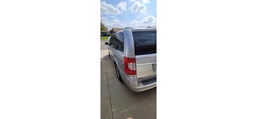 2012 Chrysler Town & Country Touring