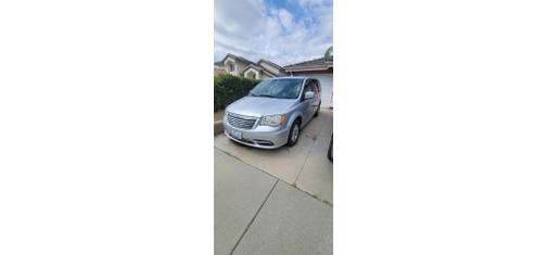 2012 Chrysler Town & Country Touring