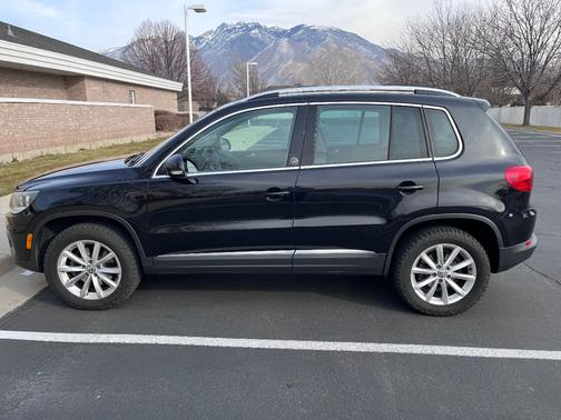 2017 Volkswagen Tiguan 2.0T Wolfsburg Edition