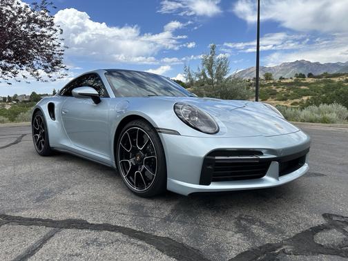 2021 Porsche 911 Turbo S