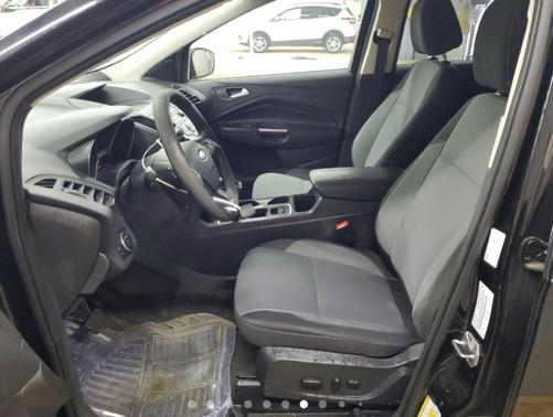 Black 2017 Ford Escape SE