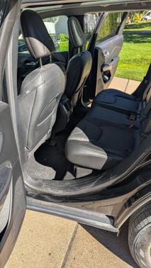 Black 2021 Jeep Cherokee Limited