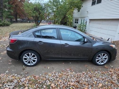 Gray 2011 Mazda Mazda3 s Sport