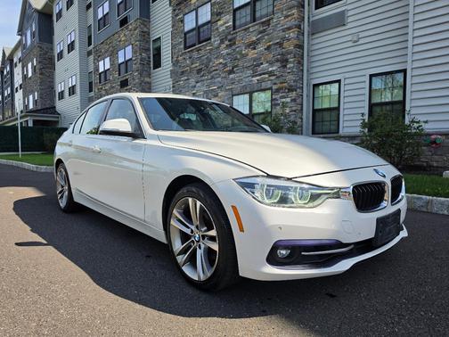 White 2017 BMW 330 i xDrive