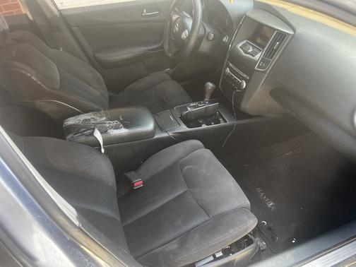 2012 Nissan Maxima S