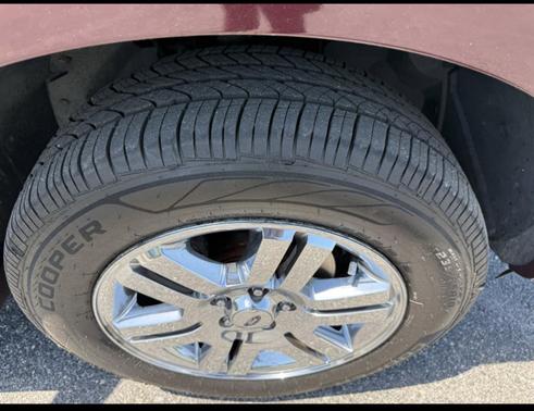 Red 2007 Ford Explorer Limited