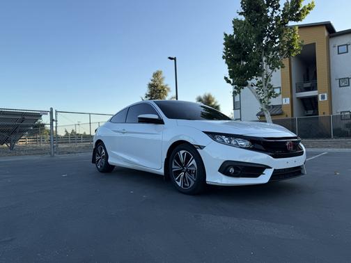 2018 Honda Civic EX-L