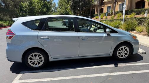 Blue 2015 Toyota Prius v Four